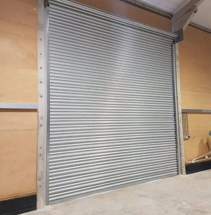 Mantenimiento persianas Barcelona 736x750 - Reparación Averias de Persianas Barcelona