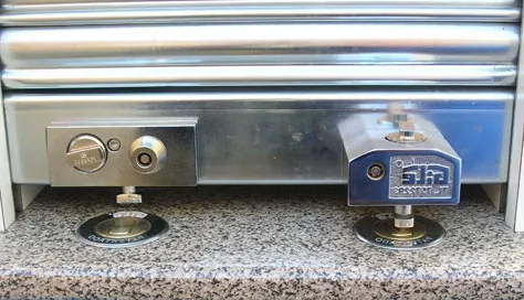 cerraduras de suelo persiana.jpg - Instalar Cambiar Cerradura Suelo Persiana Barcelona